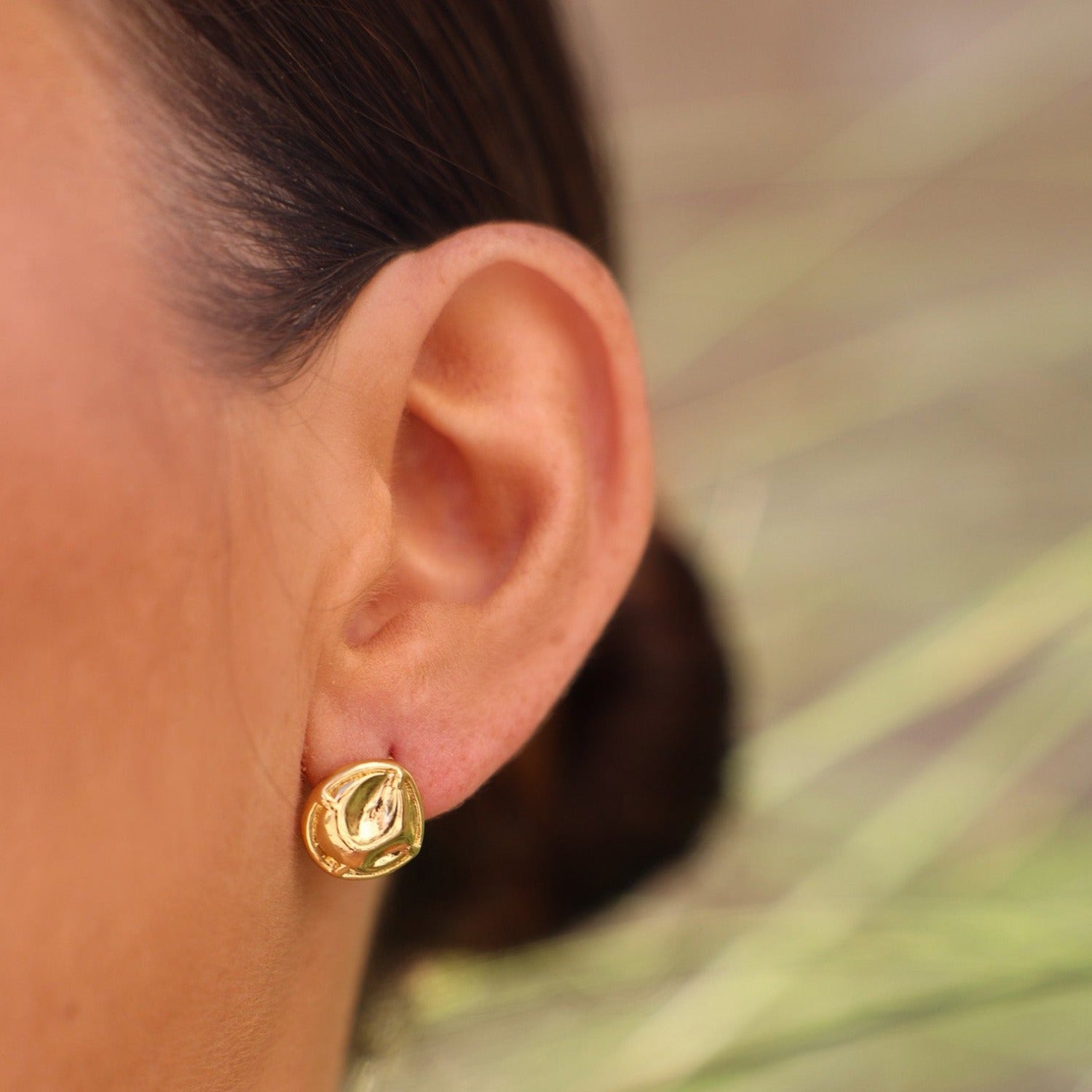 studs, gold studs, git, textured earrings