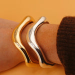 wavy bangle, bangle, bracelet, thick bracelet